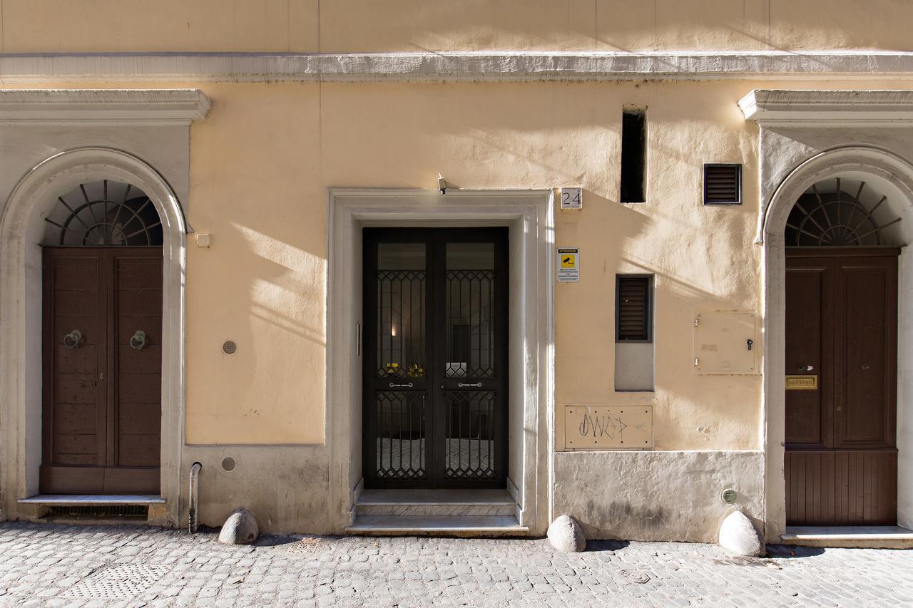 Rome As You Feel - Design Apartment At Colosseum ภายนอก รูปภาพ