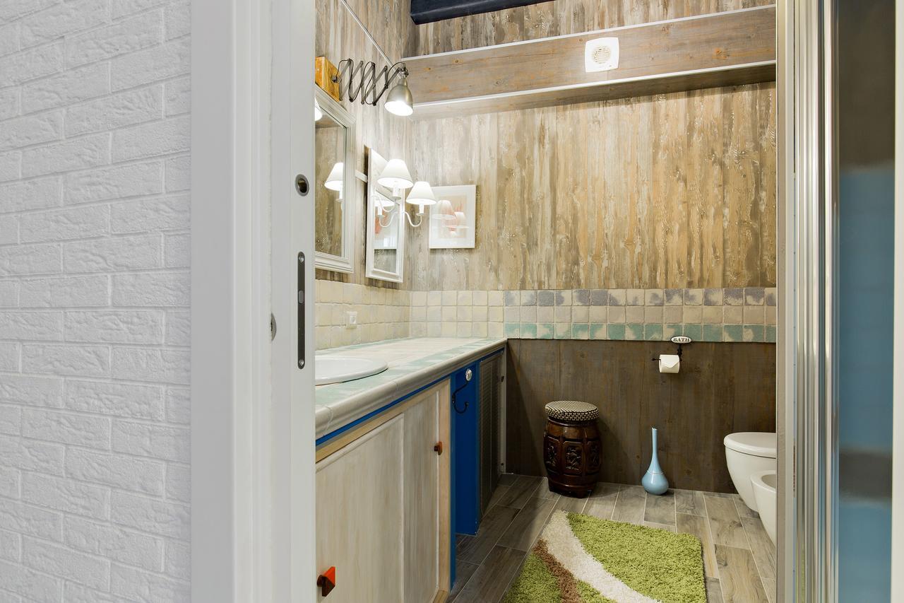 Rome As You Feel - Design Apartment At Colosseum ภายนอก รูปภาพ