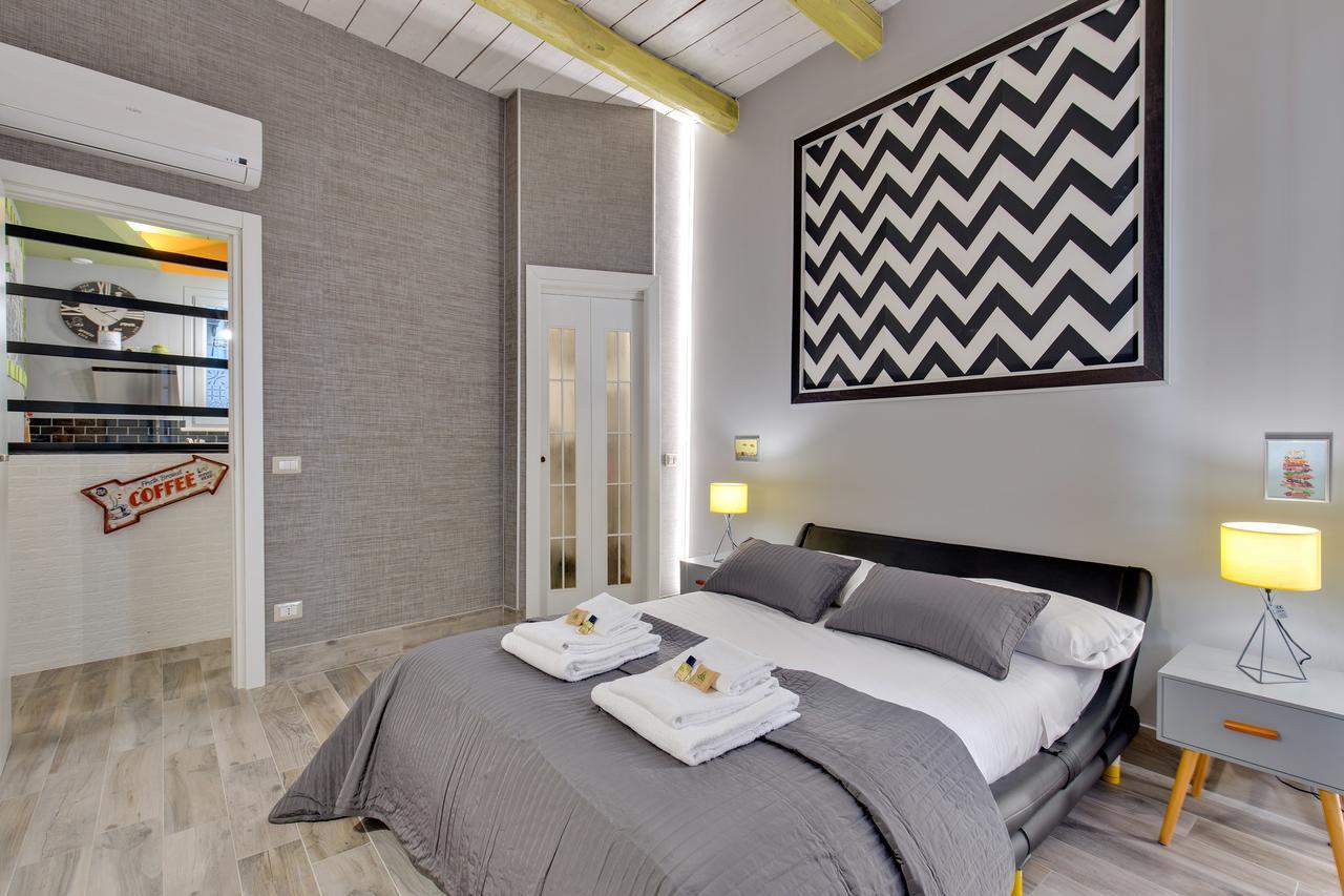 Rome As You Feel - Design Apartment At Colosseum ภายนอก รูปภาพ